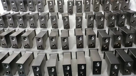 High Efficiency Roastless Steel Titanium Nitride PVD Coating Machine