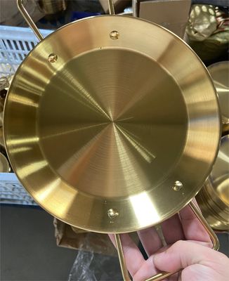Machine van de roestvrij staalpvd vacuümdeklaag met gouden metallisatie Hoge productiviteit Volledige automatische controle