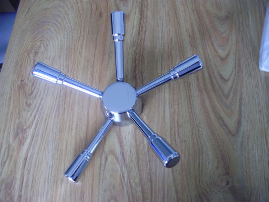 Multi-arc ion vacuümcoating apparatuur voor het decoratief bekleden van profielen van aluminiumlegeringen