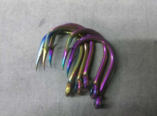 Volautomatische Multi Arc Ion PVD-coatingmachine met op maat gemaakte vacuümkamer voor sieraden en hardware