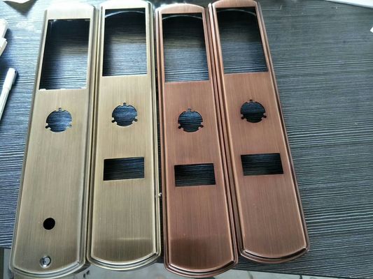 Aluminium vacuümcoating machine vacuum plating machine PVD multi arc ion coating machine voor decoratieve artikelen plating