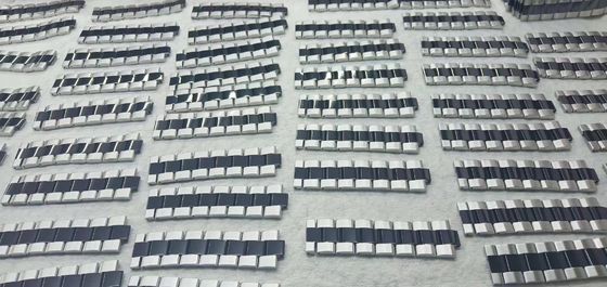 Energiezuinige Vacuüm Metaalcoating Machine Milieuvriendelijke Werkwijze Kleur Vacuüm Staal Metaal Coating Machine Staal