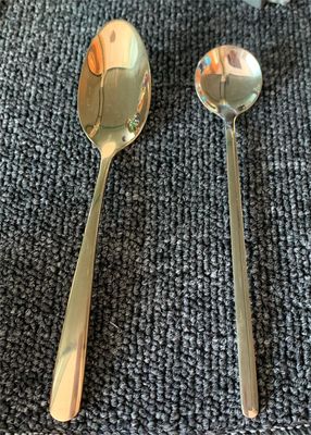 Keramische Pvd Vacuüm Coating Machine Pvd Vacuüm Plating Apparatuur Voor Goudkleurige Plating