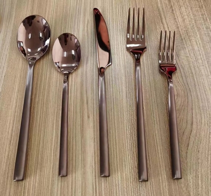 Professionele metalen kookgerei van roestvrij staal