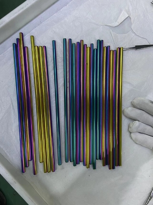 Gemakkelijk te bedienen Roestvrij staal SS-onderdelen Regenboogkleur PVD vacuümcoatingsmachine