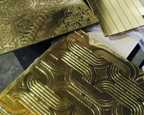 PVD-coatingapparatuur voor keramisch bouwmateriaal met een aangepaste kleurcoating en volledig automatische werking