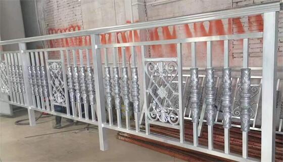 Grote Hardware PVD Vacuüm Coating Machine met Sterke Adhesie en Langdurige Beschermende Film