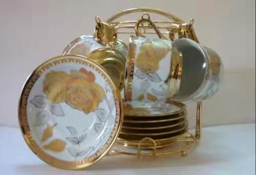 Multifunctionele Keramische Substraat PVD Vacuüm Coating Machine, Sterke Adhesie En Veelzijdige Metaalcoating Voor Alle Keramische Materialen