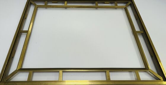 Systemen voor laagtemperatuurvacuümcoating voor kunststofcomponenten met decoratieve afwerking en anti-tarnish PVD-coating