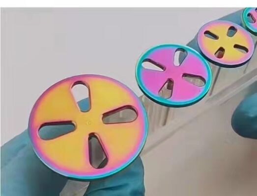 Multi-Color PVD coating machine met volledige automatische besturing en 1 jaar garantie voor metalen onderdelen