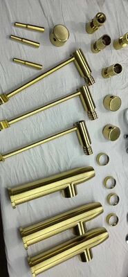 Waterbestendige PVD-coatingsmasjien met anti-vlektechnologie en volledig automatisch besturingssysteem voor badkamerapparatuur