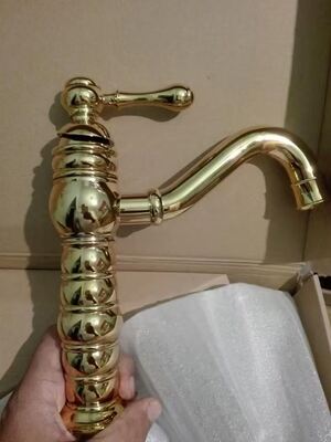 Luxe matte en spiegel metalen afwerking via PVD upgrade sanitaire kraan uiterlijk, populair voor high-end badkamer en keuken sanitaire artikelen merken