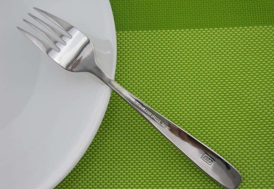 Vlekkeloos staal platteware bestek Vlekkeloos staal vork goud titanium PVD vacuüm coating machine apparatuur