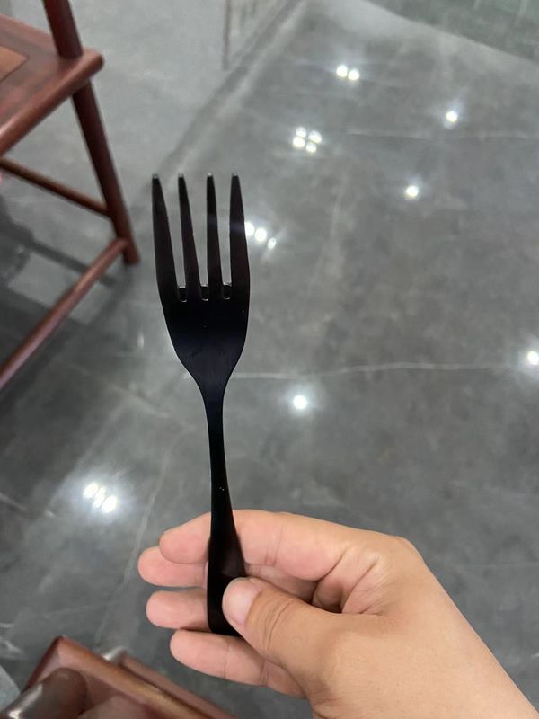 Goede proces herhaalbaarheid gouden kleur coating mini machine voor PVD vacuüm coating