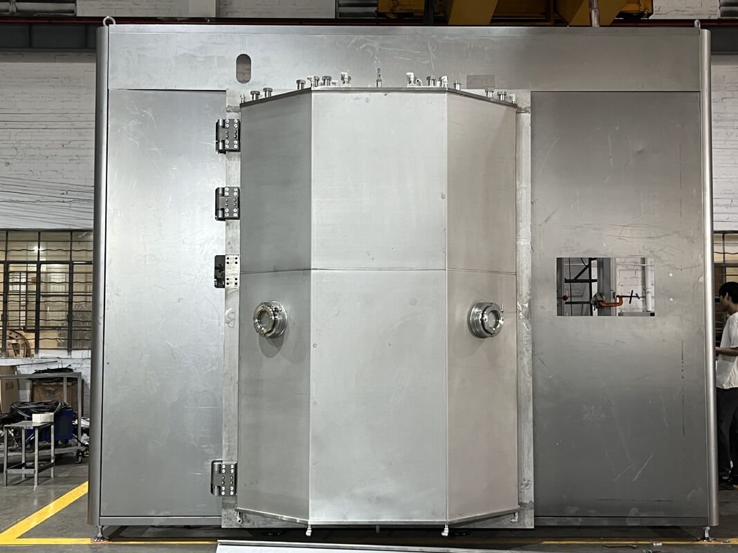 Kleine Hardware PVD Vacuüm Coating Machine met Hoge Hardheid Slijtvaste Coating en Volledig Automatische Besturing